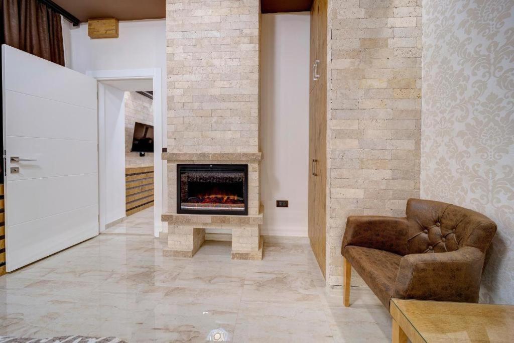 Kaliopi Apartment *